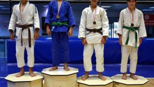 Manisa Büyükşehir'in Judocuları Madalyalara Ambargo Koydu 