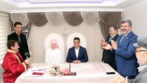 Milletvekilleri Eroğlu ve Özkaya Nikah Şahidi Oldu