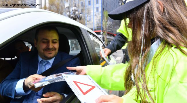 MİNİK TRAFİK POLİSLERİ İŞ BAŞINDA…