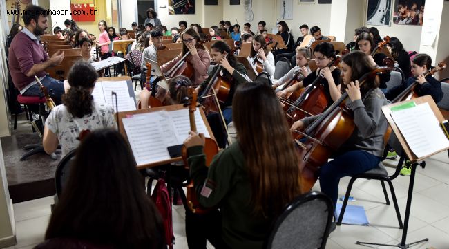 MUHTEŞEM ÇOCUKLAR İSTANBUL YOLCUSU