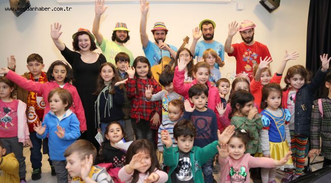 MÜLKİYELİLER KÜLTÜR MERKEZİ'NDE İLK BAYRAM