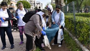 Muratpaşalı kadınlar, spor yaparak Çevre Festivali'ne davet etti