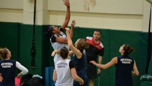 Periler Bayraklı'ya bileniyor