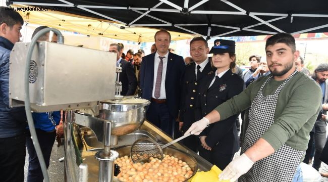 Şehit Polisler için Lokma dağıtıldı.