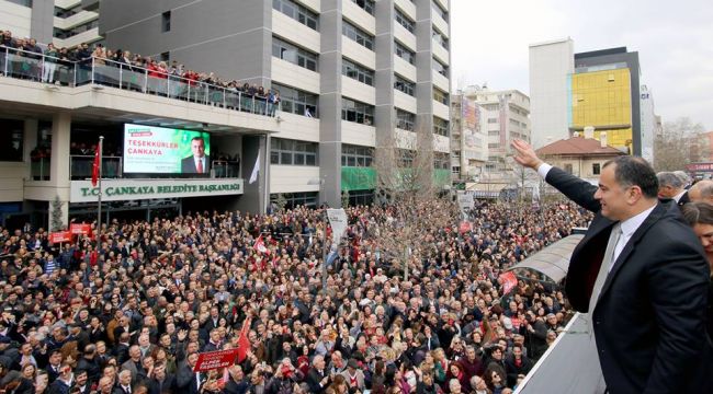 TAŞDELEN SEÇİM BAŞARISINI ÇANKAYALILARLA KUTLADI
