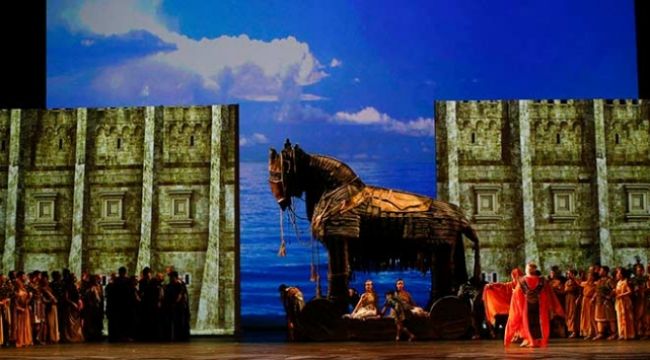 Truva, Ruslardan tam not aldı