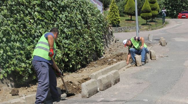 4 SOKAKTA KALDIRIM ÇALIŞMALARI