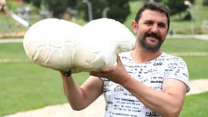 Bağbaşı Yaylası'nda bulunan dev mantar şaşırttı