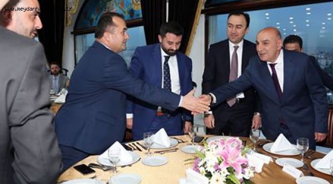 BAŞKAN ALTINOK'TAN ULUSLARARASI ORTAK PROJELER İÇİN İFTAR BULUŞMASI