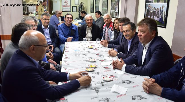 BAŞKAN ATAÇ IŞIKSPOR İFTARINA KATILDI