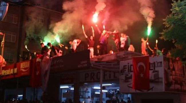 BAŞKAN GÖKHAN YÜKSEL, BOSNA SANCAK DERNEĞİ'NİN İFTARINA KATILDI