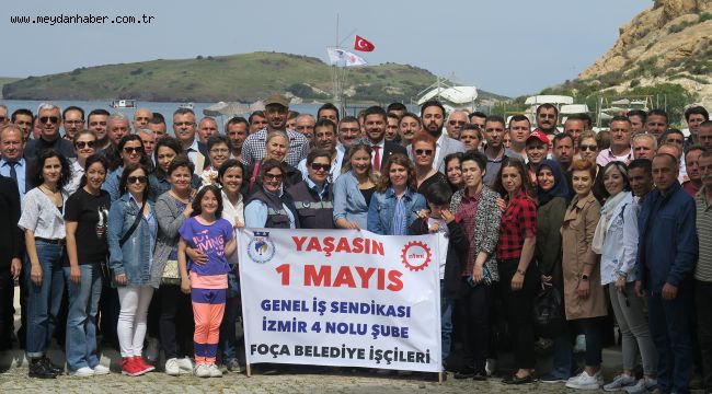 BAŞKAN GÜRBÜZ, 1 MAYIS'I BELEDİYE EMEKÇİLERİYLE KUTLADI