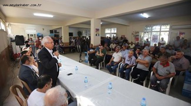 Başkan Selvitopu, belediye personeliyle bayramlaştı