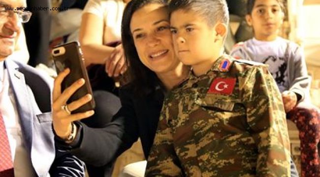 BAŞKAN SENGEL, SÖZÜNÜ TUTTU VE KÜÇÜK DURU'YA MÜJDE VERDİ