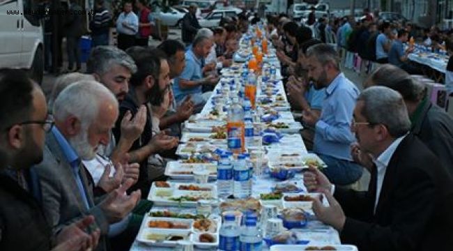 Başkan Vergili Bağ-Essan Sanayi Sitesinde Düzenlenen İftar Yemeğine Katıldı