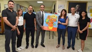 BAŞKAN YILMAZ, RESİM SERGİSİNDE