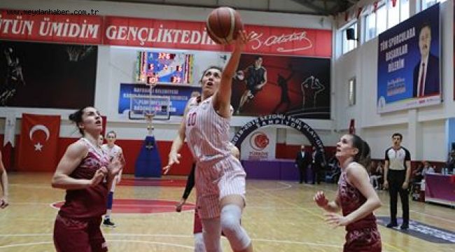 BAYRAKLI'NIN PERİLERİ SEZONU 3'ÜNCÜ TAMAMLADI