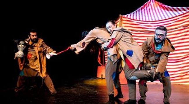 Bornova Belediyesi Şehir Tiyatrosu adını tüm Türkiye'de duyuruyor