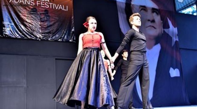 Bornova'da Gençlik Şöleni başladı