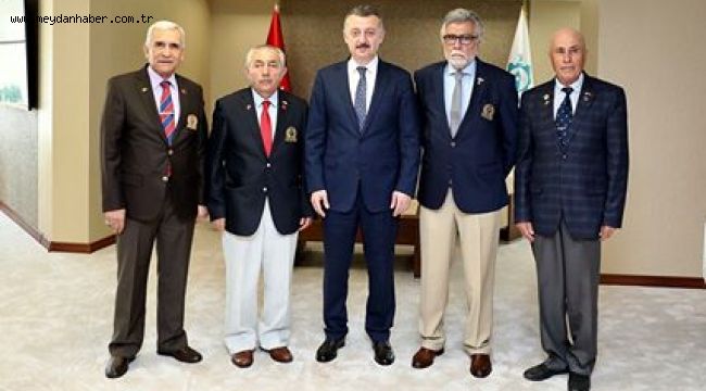 ''Bu kutlu yolda insanımızın duası bize yeter''