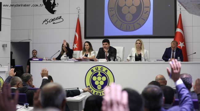 Buca Belediyesi'nde 'Geleceğin Komisyonu' kuruldu.