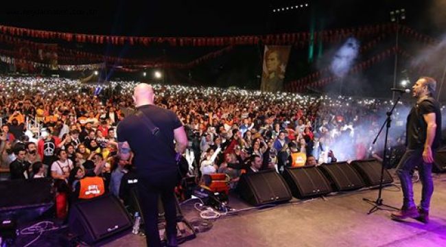 ÇANKAYA'DA 100. YIL COŞKUSU  