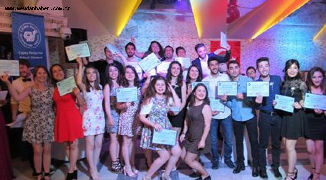 ÇYDD İZMİR ŞUBESİ MEZUNİYET ŞENLİĞİ