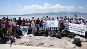 "Geleceğimiz için sokağa çöp atmayın" 