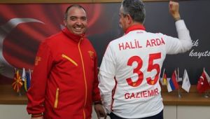 Göz göz'den Başkan Arda'ya tam destek