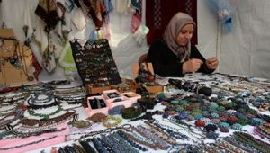 -Hamamönü stantları alışveriş merkezi gibi