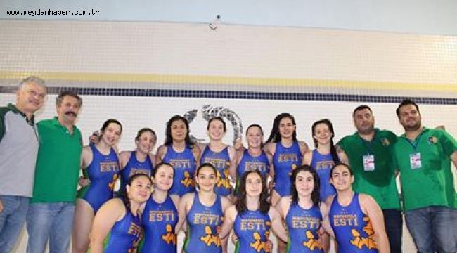 Havuzsuz Şampiyon Galatasaraya'da ESTİ