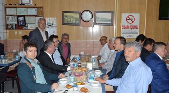 Havza Muhtarları Derneği tarafından Denizbank Havza Şubesi işbirliği ile  iftar yemeği verildi.