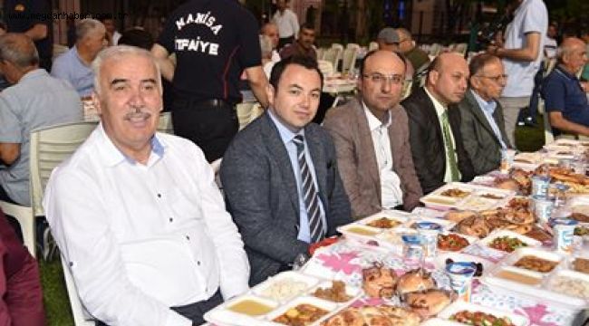 İtfaiye Teşkilatı İftarda Buluştu Manisa BŞB Haberidir