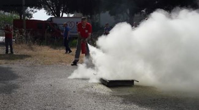 İtfaiyeden Kızılay'a Yangın Eğitimi (Manisa BŞB Haberidir)