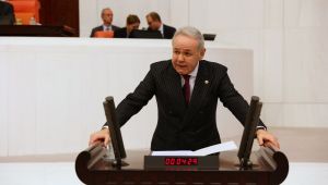 "İYİ PARTİLİ SEZGİN: BELEDİYELERİN VATANDAŞA SU TEMİNİ İÇİN HARCADIĞI ELEKTRİKTE İNDİRİM YAPILSIN"