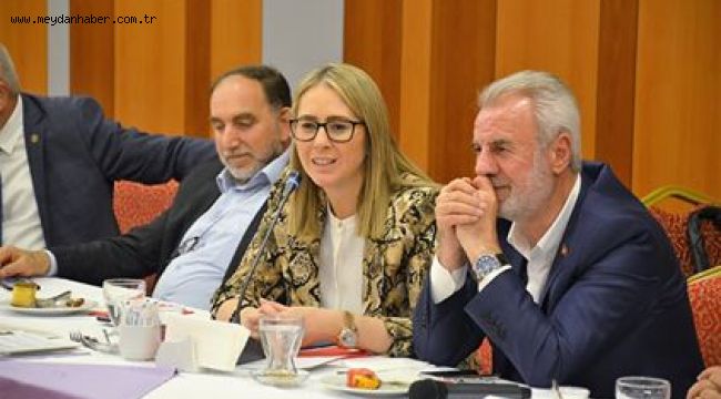 İzmirli Doğu ve Güneydoğululardan Binali Yıldırım'a açık destek