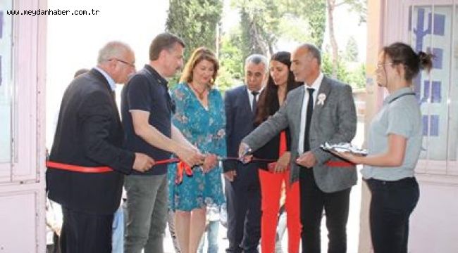 ''Kadın ve Aşk'' konulu Resim Sergisi açıldı.