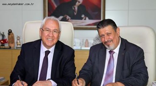 Karabağlar'da memurların toplu sözleşme sevinci 