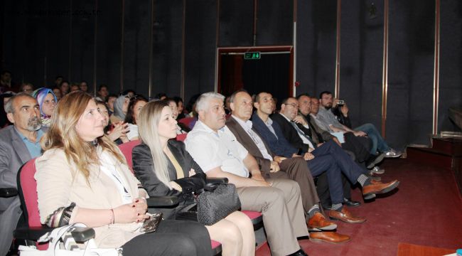 KARTAL'DA 'ÇOCUK İSTİSMARI VE MAHREMİYET EĞİTİMİ' SEMİNERİ DÜZENLENDİ