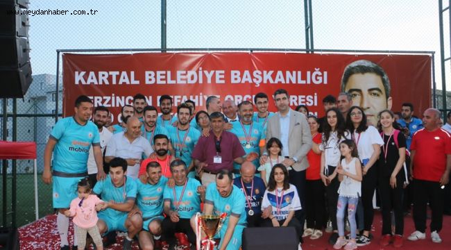 Kartal Orçul Futbol Turnuvası'nda kupa coşkusu 