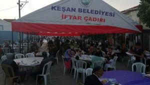 KEŞAN BELEDİYESİ CUMHURİYET MAHALLESİ VE YENİ MAHALLE'DE İFTAR VERDİ