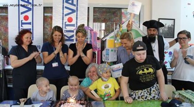 KİTVAK'LA BAYRAMA MERHABA