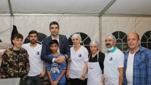 KOŞUYOLU HASTANESİ'NE BAŞKAN GÖKHAN YÜKSEL'DEN SAHUR ZİYARETİ