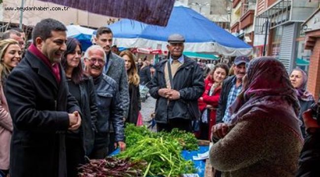 KUŞADASI'NDA PAZAR YERİ KİRALARINA %50 İNDİRİM