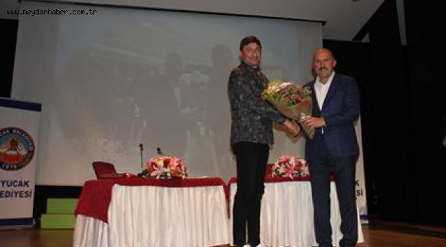 Mehmet Kamil Söz ve Ali Köylüoğlu  Voleybol Severlerle Buluştu