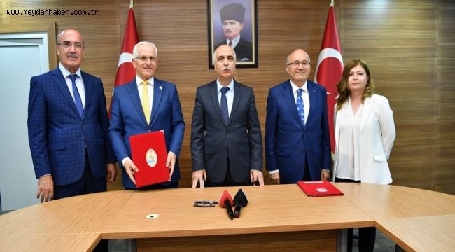 Merkezefendi ve Pamukkale Sosyal Yardımlaşma Vakıflarından İlimiz Eğitimine Büyük Katkı  