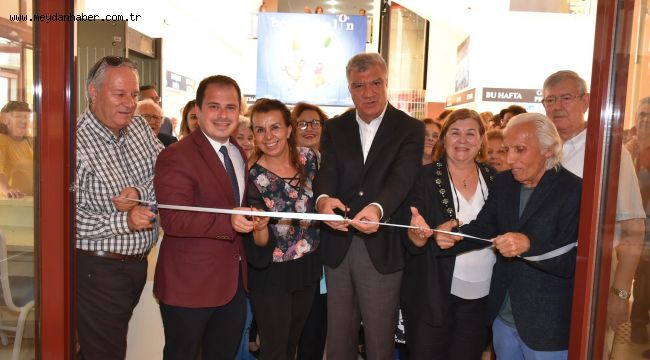 Narlıdere'de yeni ressamlar yetişiyor