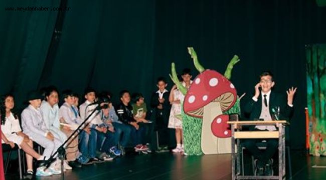 NAZIM HİKMET'TE İLK OYUN ÇOCUKLARDAN