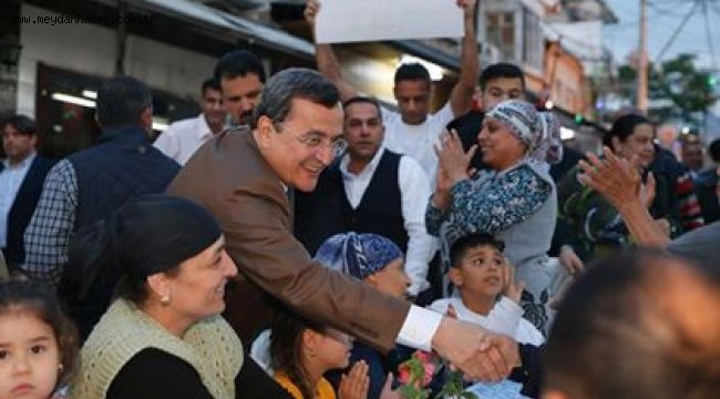 Oruçlar bu kez Roman Mahallesi'nde açıldı