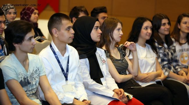 STAJYERLERE CV HAZIRLAMA VE MÜLAKAT EĞİTİMİ